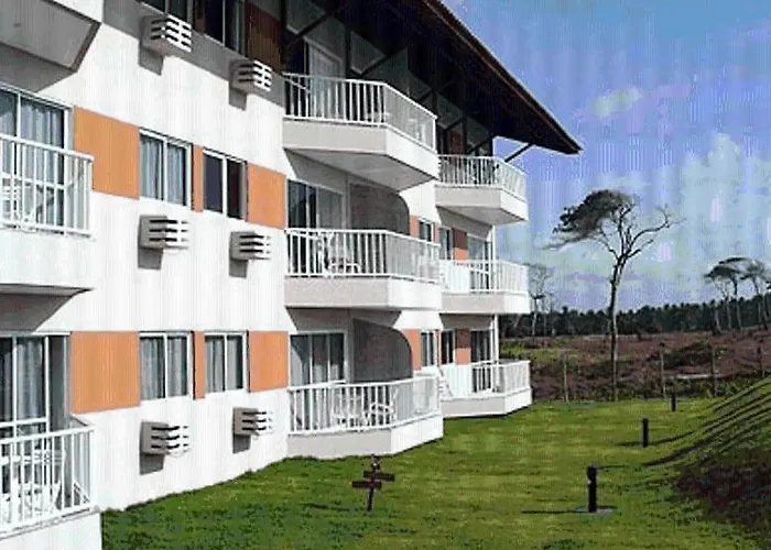 Muro Alto Marupiara Flats